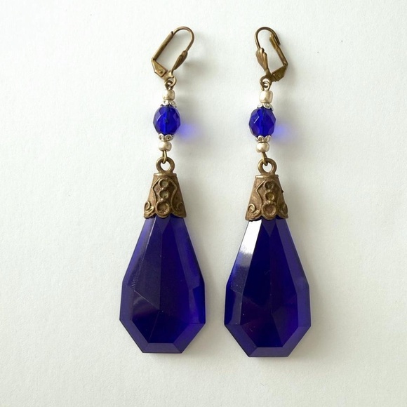 czecho Jewelry - Art Deco Blue Czech Glass Teardrop Dangle Earrings